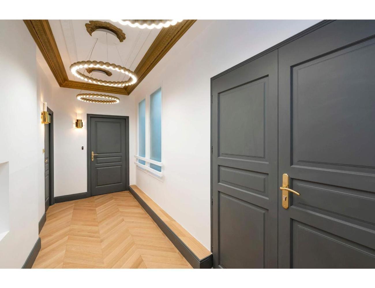 Champs Elysees - Avenue Montaigne By Prestige *
