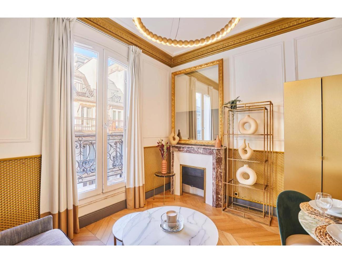 Champs Elysees - Avenue Montaigne By Prestige
